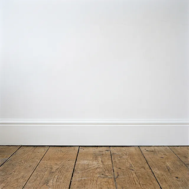 Professioneel behandelde en herstelde muur na vochtbestrijding door ZBNL